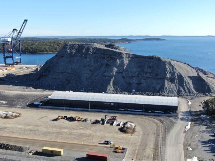 Euroglobe Shippings nya hamnterminal - Hall levererad från Hallbyggarna Jonsereds